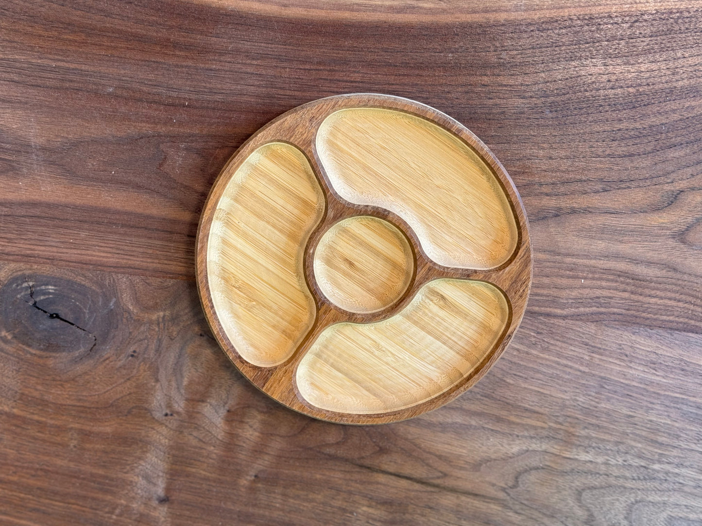 Round Bottom Carved Accessory Tray
