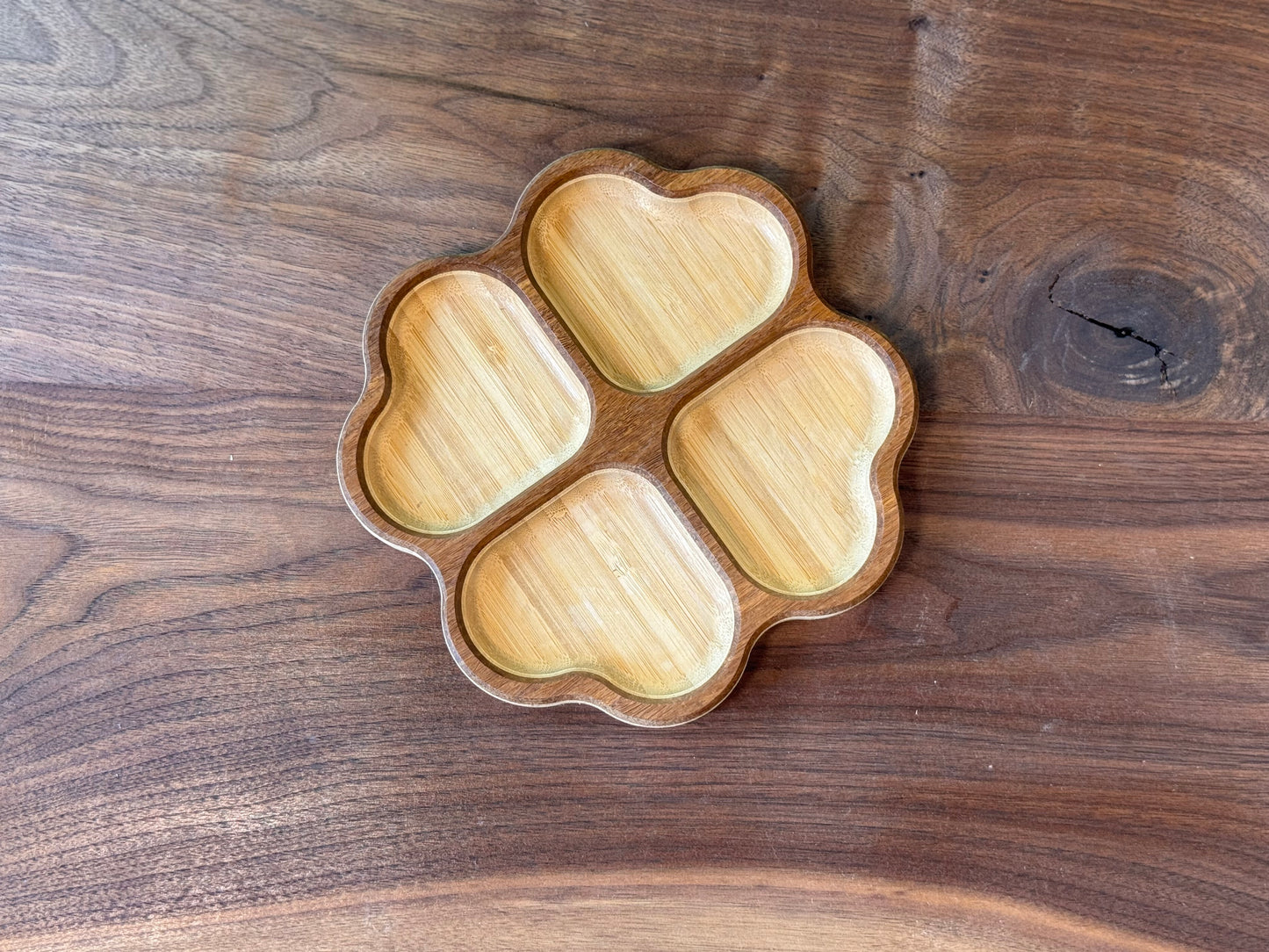 Round Bottom Carved Accessory Tray