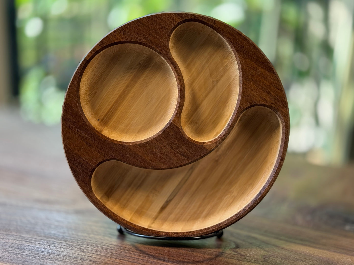 Round Bottom Carved Accessory Tray