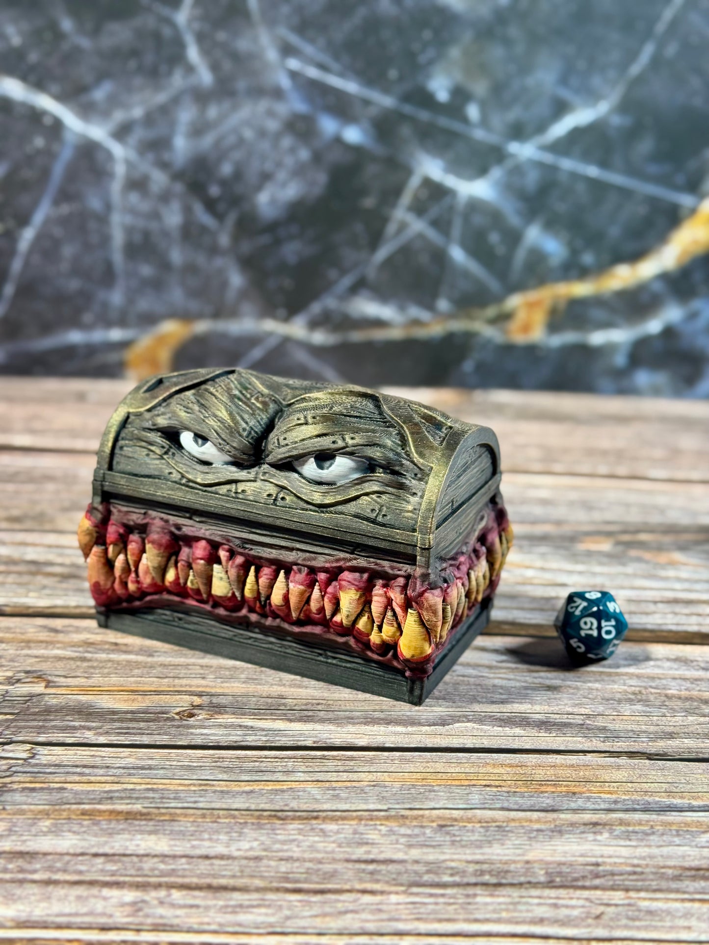 Mimic Dice Trunk – Decorative Fantasy Storage Box with Teeth & Eyes