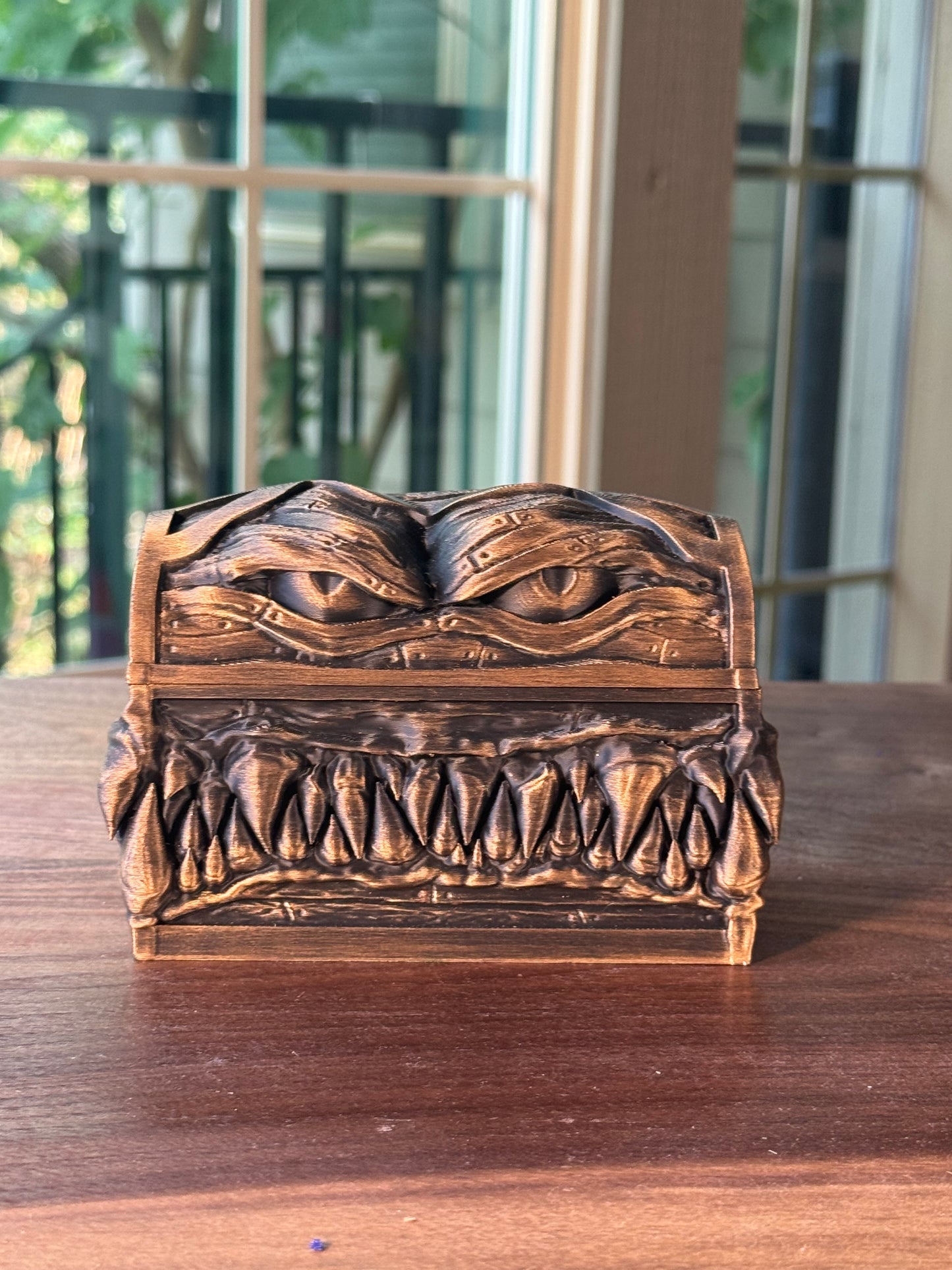 Mimic Dice Trunk – Decorative Fantasy Storage Box with Teeth & Eyes