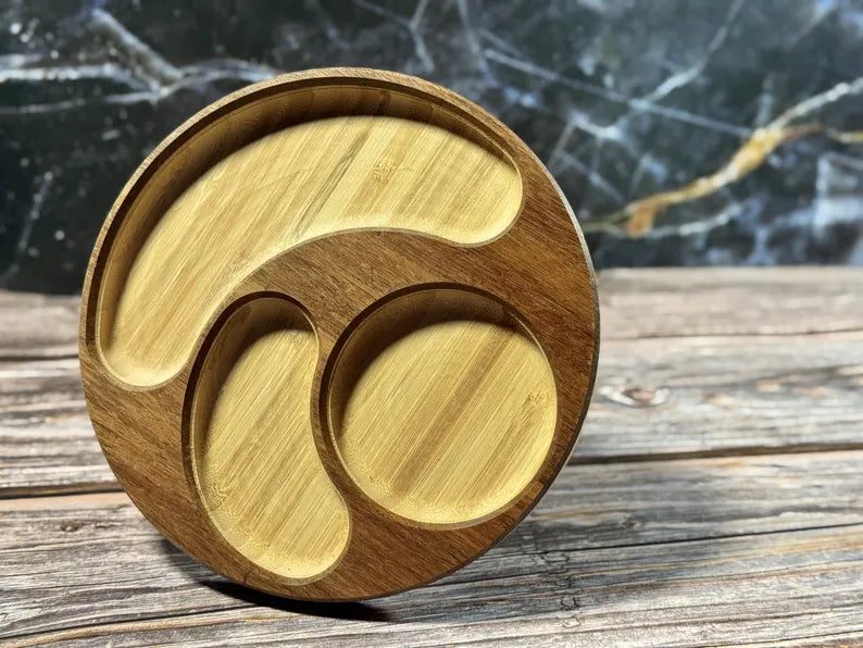 Carved Bamboo Accessory Tray – Minimalist Round Organizer for Jewelry, Keys & Decor